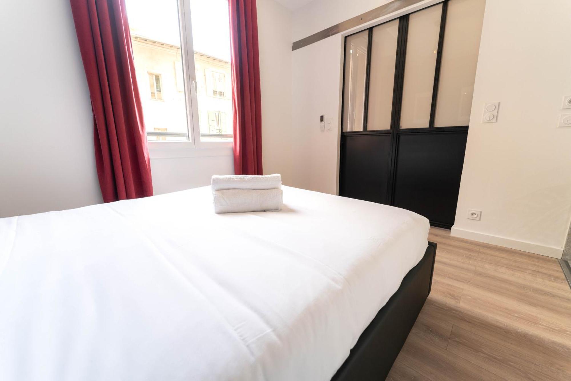 Magnifique Loft - Centre - Jacuzzi 2 Apartment *